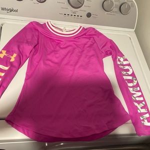 Underarmour athletic shirt